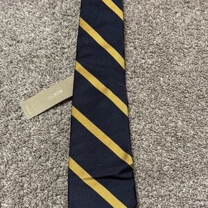 J. Crew Ludlow Men's Tie in Navy and Gold Stripes
